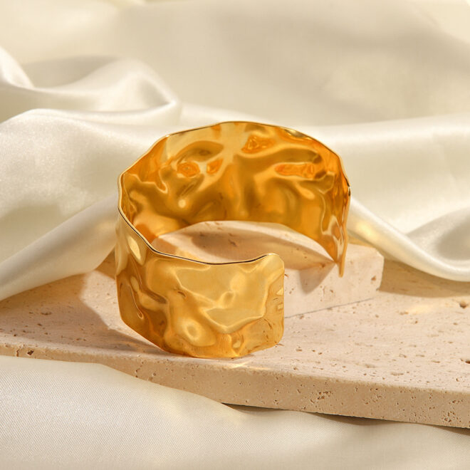 High Quality 18K Gold Exaggerated Stainless Steel Irregular Wide Bracelet Jewelry Women - Image 5